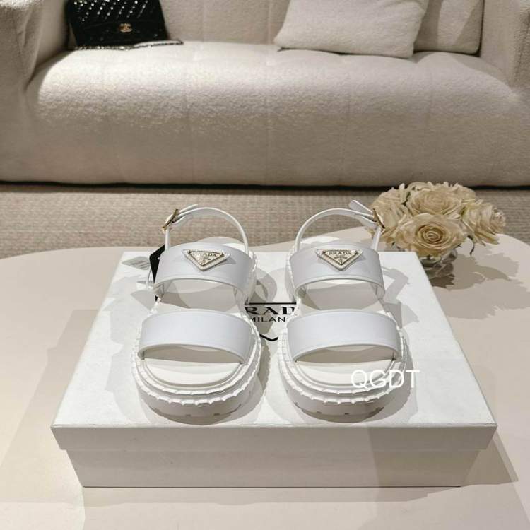 Picture of Prada Shoes _SKUPradasz35-41GDT070319302